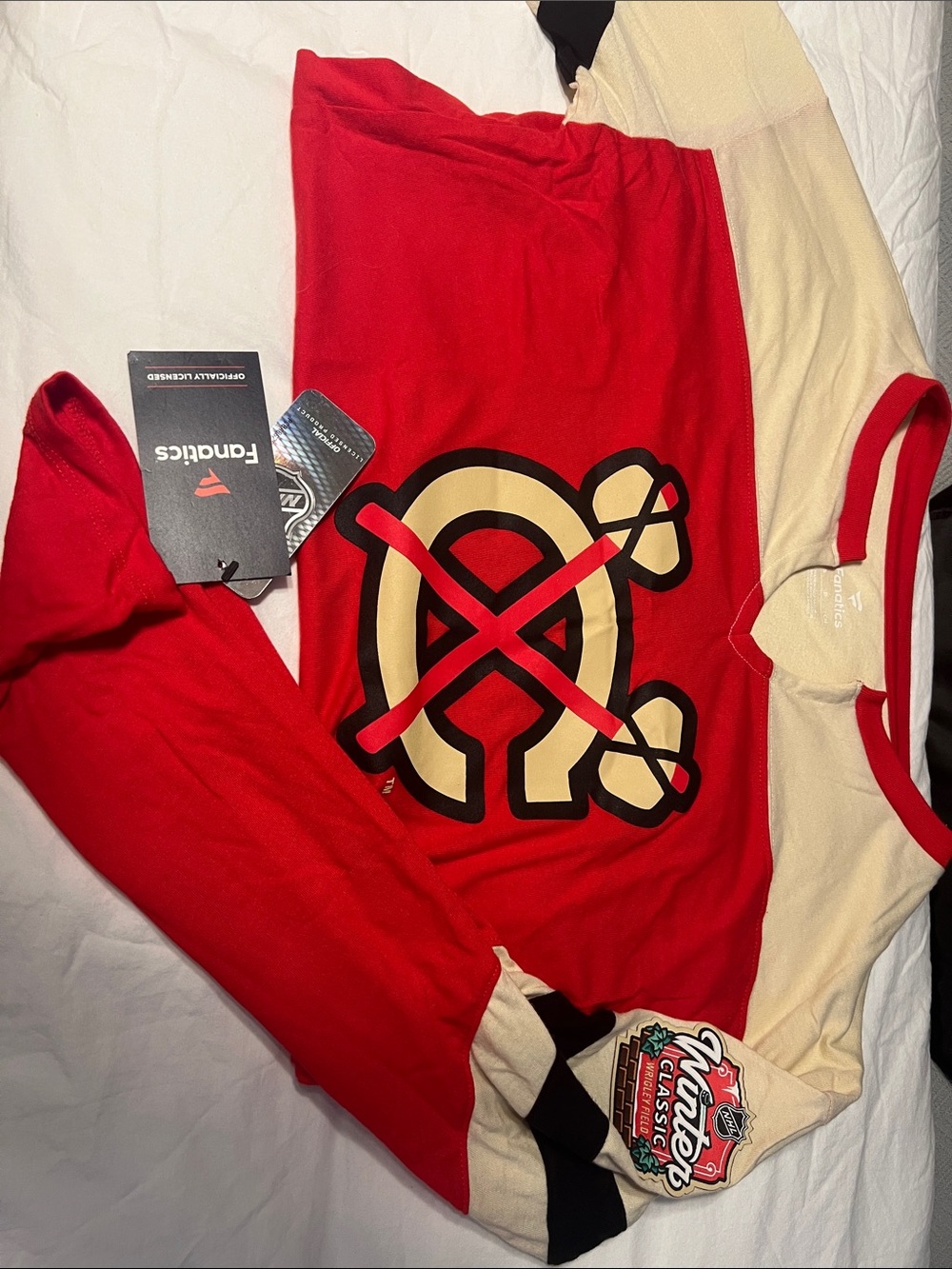 Fanatics Red and Cream Graphic Crewneck Sweater